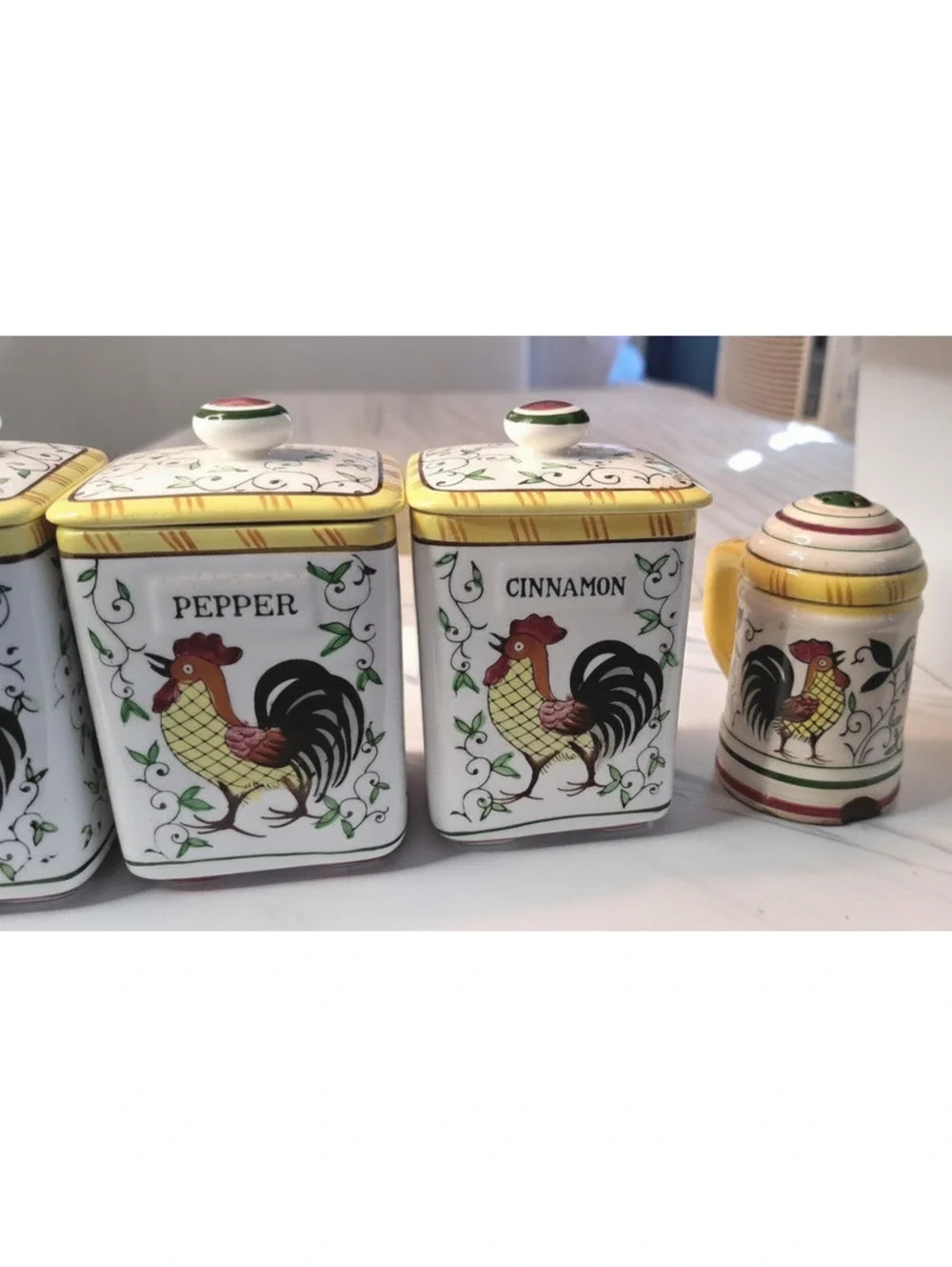 Vintage Set of 4 Ucagco Early Provincial Rose and Rooster Spice Jars & Shaker